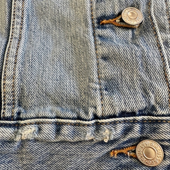 Vintage Style Levi’s Denim Jacket – Classic Trucker Style Size Large - Picture 2 of 12